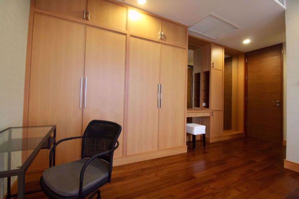 Picture of 3 bed Condo in Ashton Morph 38 Phra Khanong Sub District C014309