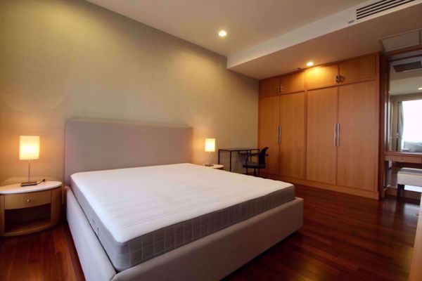 Picture of 3 bed Condo in Ashton Morph 38 Phra Khanong Sub District C014309