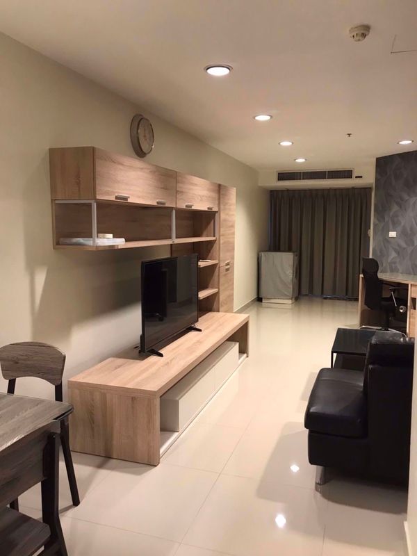 รูปภาพ 2 ห้องนอน Condo ในโครงการ The Waterford Diamond Khlongtan Sub District C014315