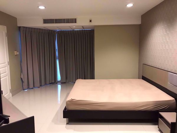 รูปภาพ 2 ห้องนอน Condo ในโครงการ The Waterford Diamond Khlongtan Sub District C014315