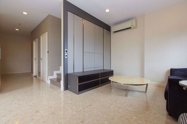 รูปภาพ 2 ห้อง Duplex in The Crest Sukhumvit 34 Khlongtan Sub District D014326