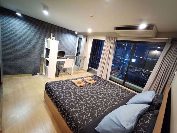 รูปภาพ 1 ห้อง Duplex in Bangkok Feliz Sukhumvit 69 Phrakhanongnuea Sub District D014334