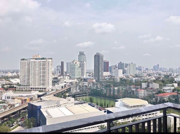 Picture of 2 bed Condo in Rhythm Sukhumvit 42 Phra Khanong Sub District C014443