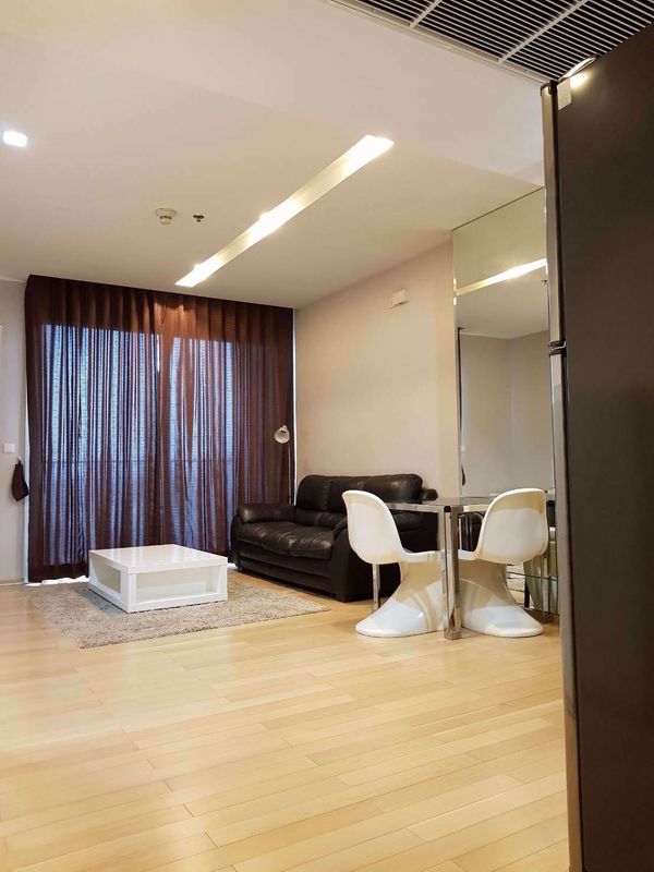 Picture of 1 bed Condo in Siri at Sukhumvit Phra Khanong Sub District C014466