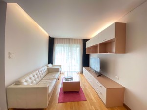 Picture of 2 bed Condo in Residence 52 Phrakhanong District C014521