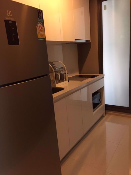 รูปภาพ 2 ห้องนอน Condo ในโครงการ Rhythm Sukhumvit 42 Phra Khanong Sub District C014529