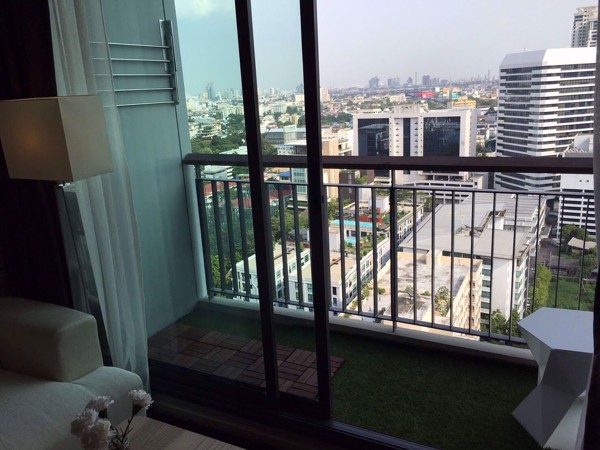 รูปภาพ 2 ห้องนอน Condo ในโครงการ Rhythm Sukhumvit 42 Phra Khanong Sub District C014529