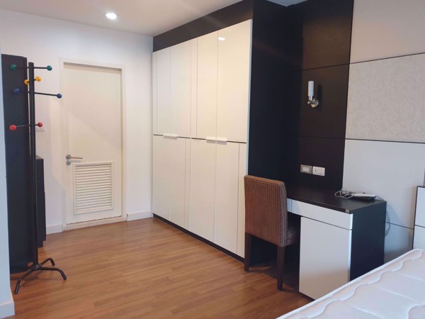 Picture of 1 bed Condo in The Clover Khlong Tan Nuea Sub District C014535