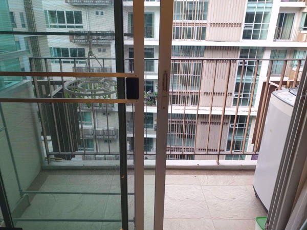 Picture of 1 bed Condo in The Clover Khlong Tan Nuea Sub District C014535