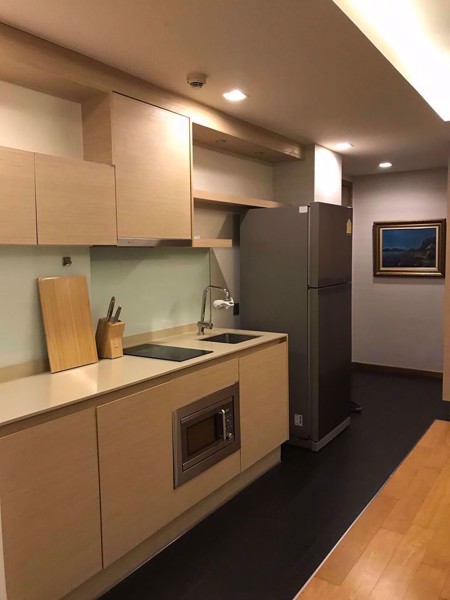 Picture of 1 bed Condo in Via Botani Khlong Tan Nuea Sub District C014548