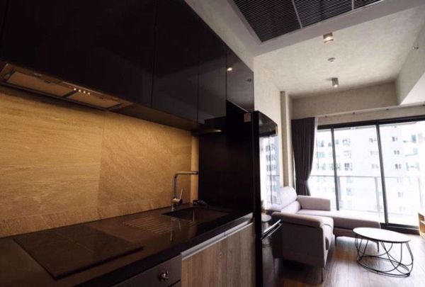 Picture of 1 bed Condo in The Lofts Asoke Khlong Toei Nuea Sub District C014550