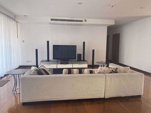 Picture of 3 bed Condo in Prime Mansion One Khlong Toei Nuea Sub District C014581