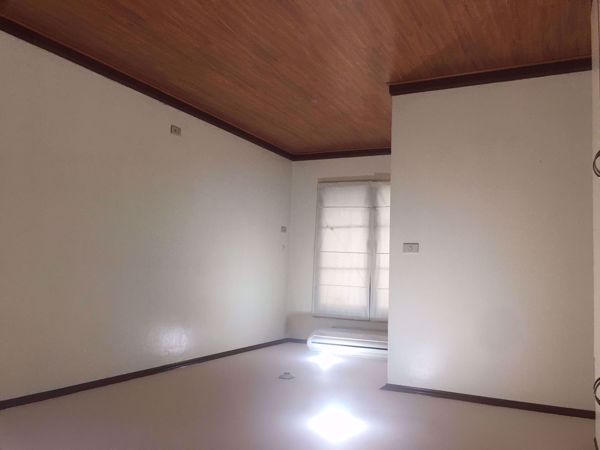 Picture of 3 bed Condo in Aree Place Sukhumvit 26 Khlongtan Sub District C014598