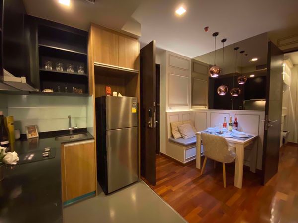 Picture of 1 bed Condo in Wish Signature Midtown Siam Thanonphayathai Sub District C014623