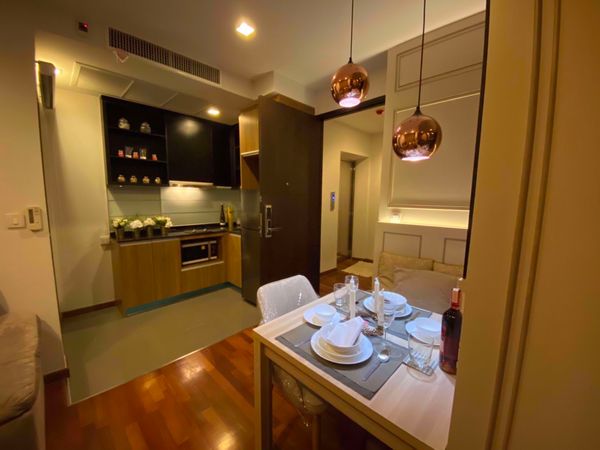 Picture of 1 bed Condo in Wish Signature Midtown Siam Thanonphayathai Sub District C014623