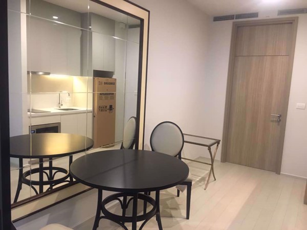 Picture of 1 bed Condo in Noble Ploenchit Lumphini Sub District C014626