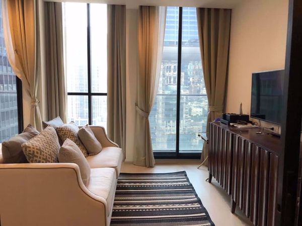 Picture of 1 bed Condo in Noble Ploenchit Lumphini Sub District C014627