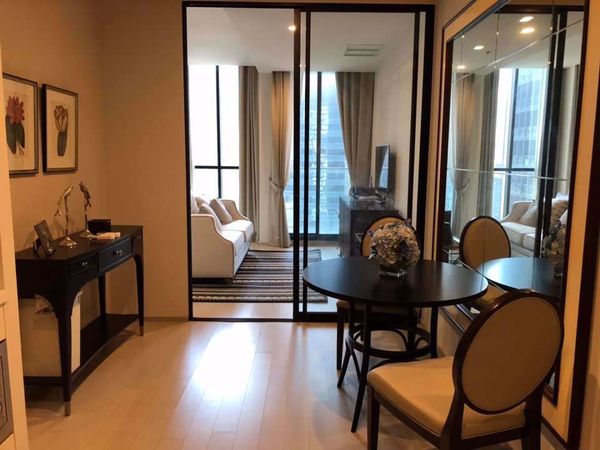 Picture of 1 bed Condo in Noble Ploenchit Lumphini Sub District C014627