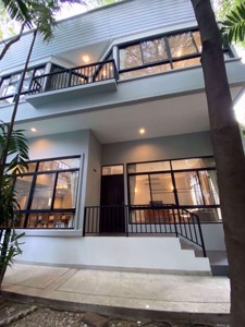 รูปภาพ 4 bed House in Veranda Ville House  Khlongtoei District H014633