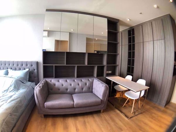 รูปภาพ Studio ห้องนอน Condo ในโครงการ Park Origin Phromphong Khlongtan Sub District C014642