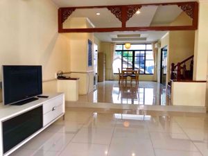 Picture of 3 bed House in Moo Baan Chicha Castle  Khlong Toei Nuea Sub District H014653