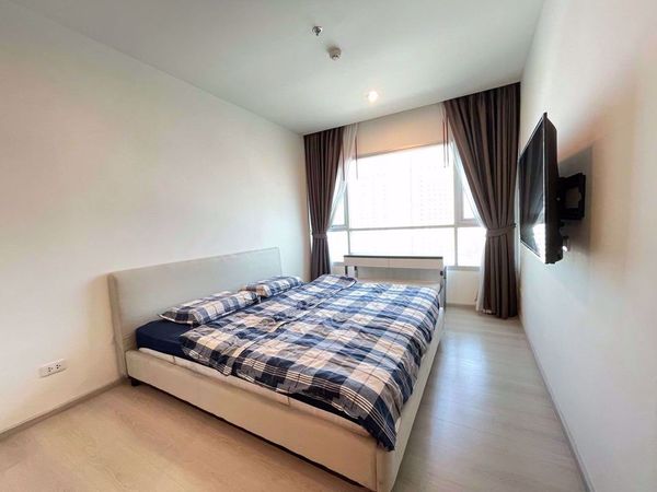 Picture of 2 bed Condo in Life Ratchadapisek Huai Khwang Sub District C014746