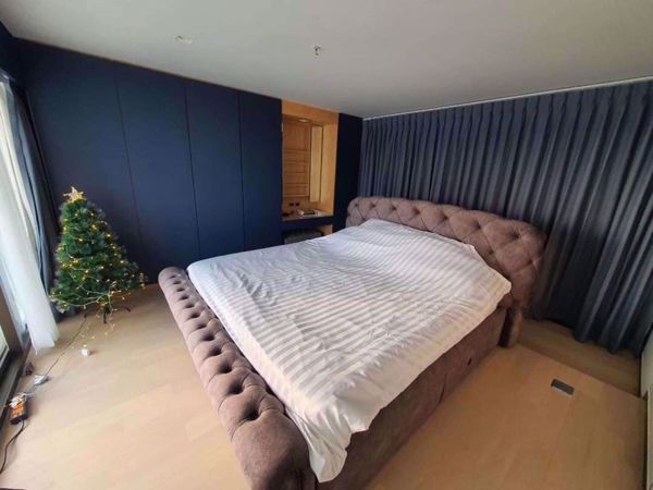 Picture of 2 bed Condo in State Tower Silom Sub District C014748