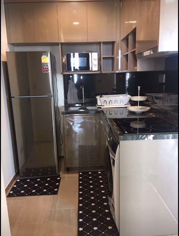 Picture of 2 bed Condo in Ideo Q Victory Thanonphayathai Sub District C014751