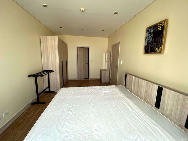 Picture of 1 bed Condo in Le Luk Phrakhanongnuea Sub District C014763