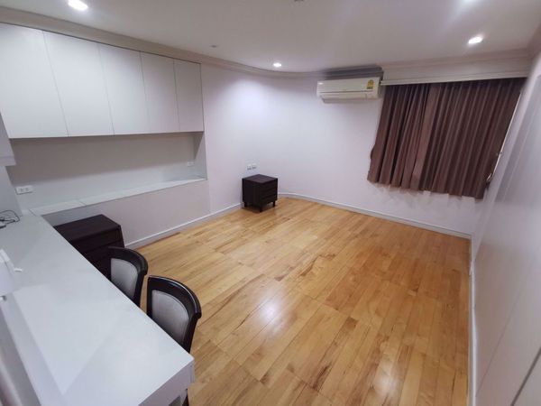 รูปภาพ 3 ห้องนอน Condo ในโครงการ Tower Park Khlong Toei Nuea Sub District C014774