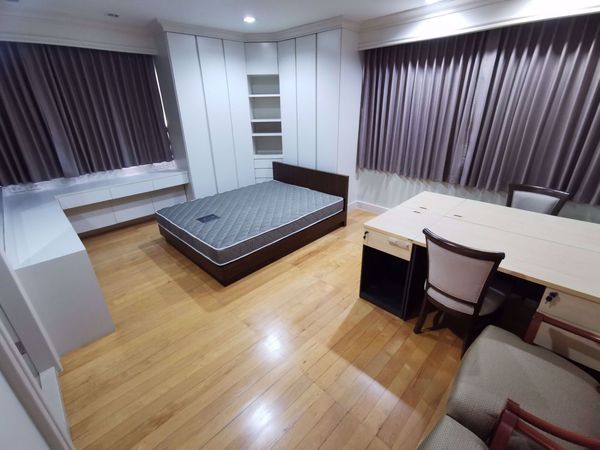 รูปภาพ 3 ห้องนอน Condo ในโครงการ Tower Park Khlong Toei Nuea Sub District C014774