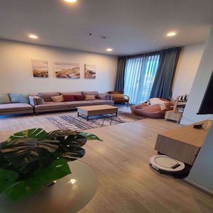 Picture of 2 bed Condo in XT Ekkamai Khlong Tan Nuea Sub District C014802