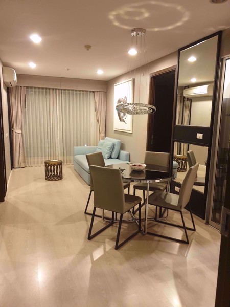 รูปภาพ 2 ห้องนอน Condo ในโครงการ Rhythm Sathorn - Narathiwas Thungmahamek Sub District C014843