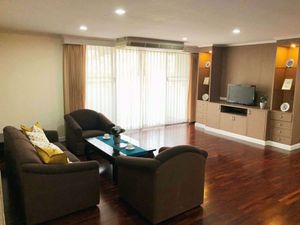 Picture of 2 bed Condo in DS Tower 1 Sukhumvit 33 Khlong Tan Nuea Sub District C014861