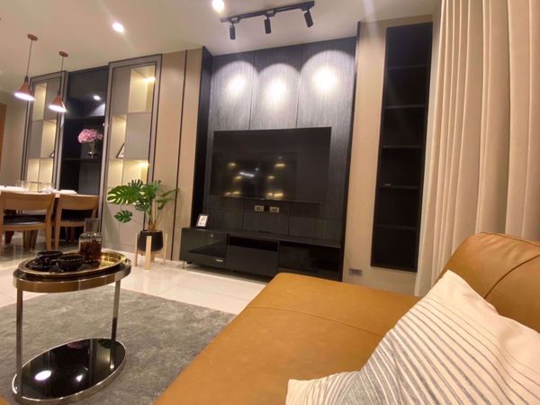 Picture of 1 bed Condo in The Emporio Place Khlongtan Sub District C014941