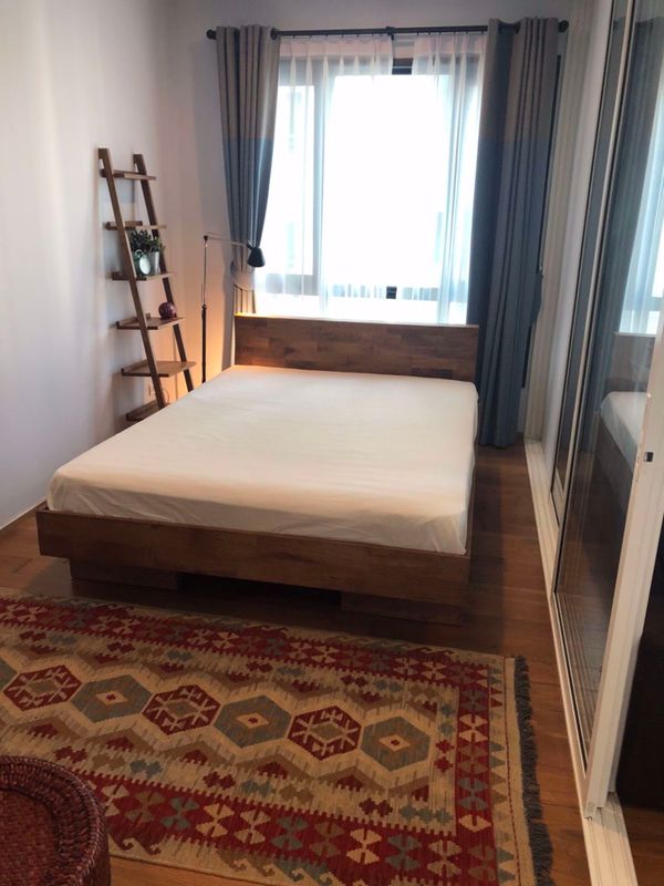 Picture of 1 bed Condo in The Vertical Aree Samsennai Sub District C014944