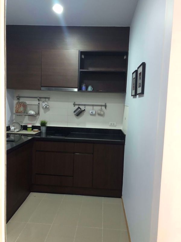 Picture of 1 bed Condo in The Vertical Aree Samsennai Sub District C014944