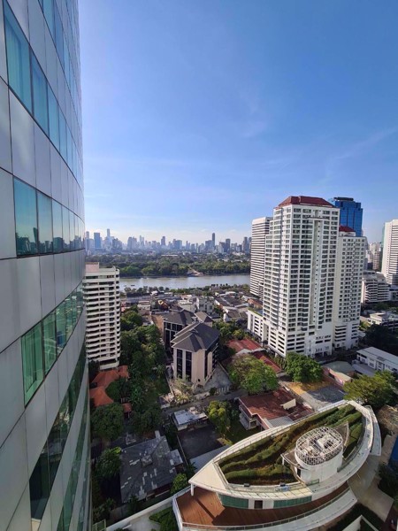 รูปภาพ 3 ห้องนอน คอนโด ในโครงการ Millennium Residence เขตคลองเตย แขวงคลองเตย C014945