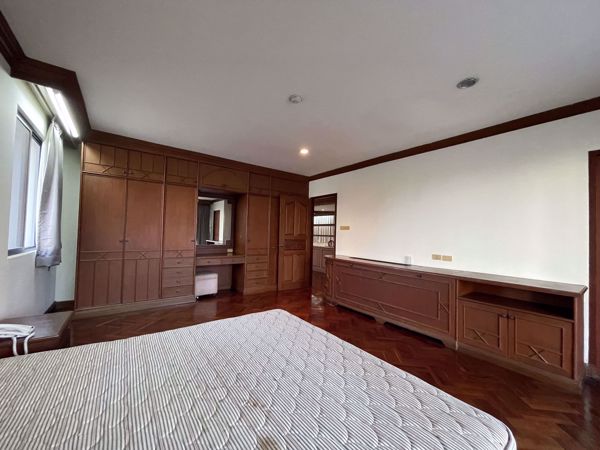 Picture of 2 bed Condo in NL Residence Khlong Toei Nuea Sub District C10572