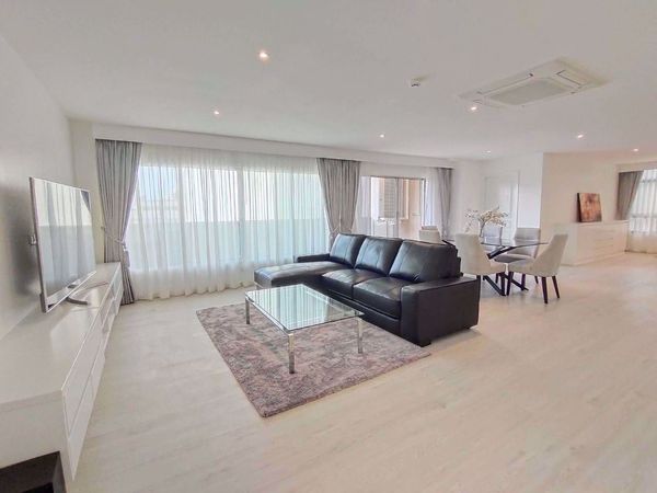 Picture of 2 bed Condo in Silom Condominuim Bang Rak District C014960