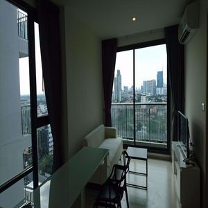 รูปภาพ 1 ห้องนอน Condo ในโครงการ Rhythm Sukhumvit 42 Phra Khanong Sub District C014973