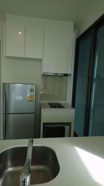 Picture of 1 bed Condo in Rhythm Sukhumvit 42 Phra Khanong Sub District C014973