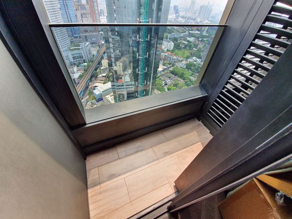 รูปภาพ 1 ห้องนอน Condo ในโครงการ The ESSE Sukhumvit 36 Khlongtan Sub District C015056