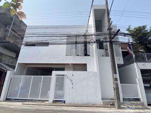 รูปภาพ 2 bed House  Bangchak Sub District H015072