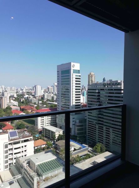 รูปภาพ 2 ห้องนอน Condo ในโครงการ The Lofts Asoke Khlong Toei Nuea Sub District C015120