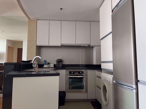 Picture of 1 bed Condo in Urbana Sathorn Thungmahamek Sub District C015162