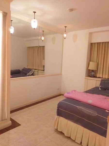 Picture of 2 bed Condo in Top View Tower Khlong Tan Nuea Sub District C015177