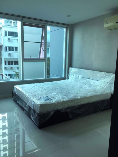 Picture of 1 bed Condo in Sukhumvit Living Town Khlong Toei Nuea Sub District C015218