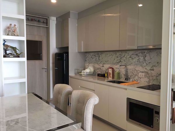 Picture of 1 bed Condo in Noble Ploenchit Lumphini Sub District C015247