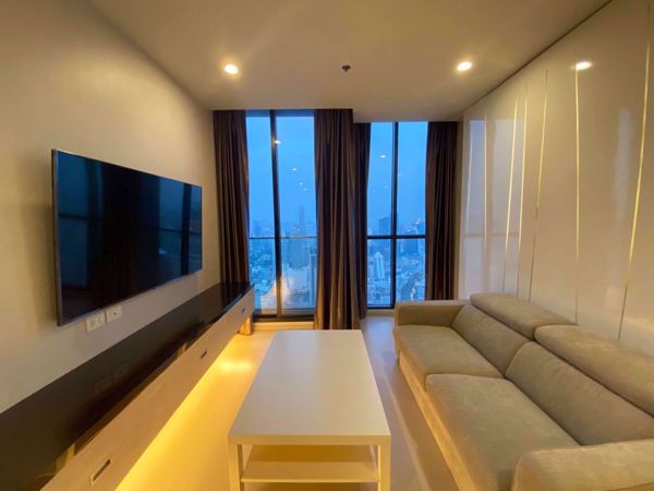 Picture of 2 bed Condo in Noble Ploenchit Lumphini Sub District C015252